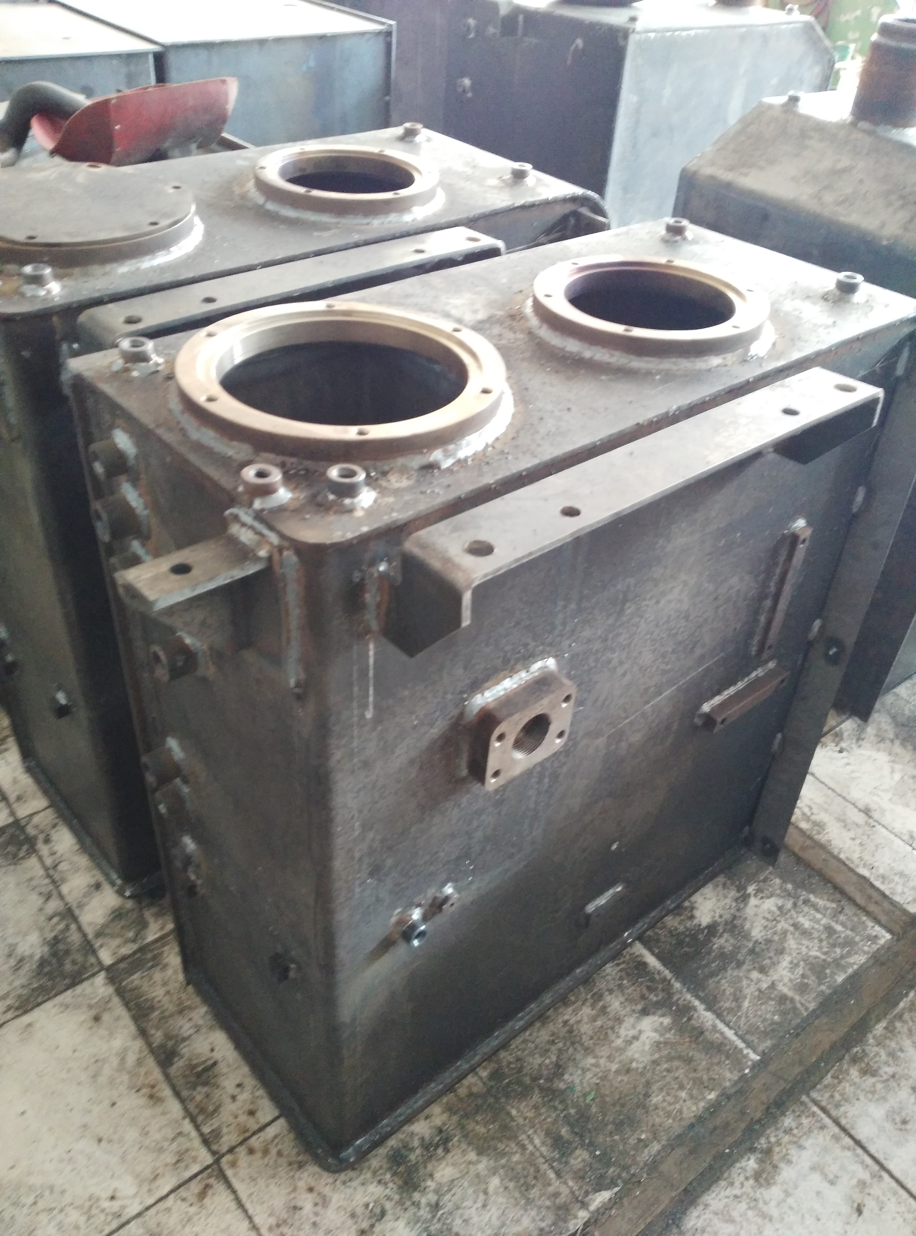 225-Series Hydraulic Tank