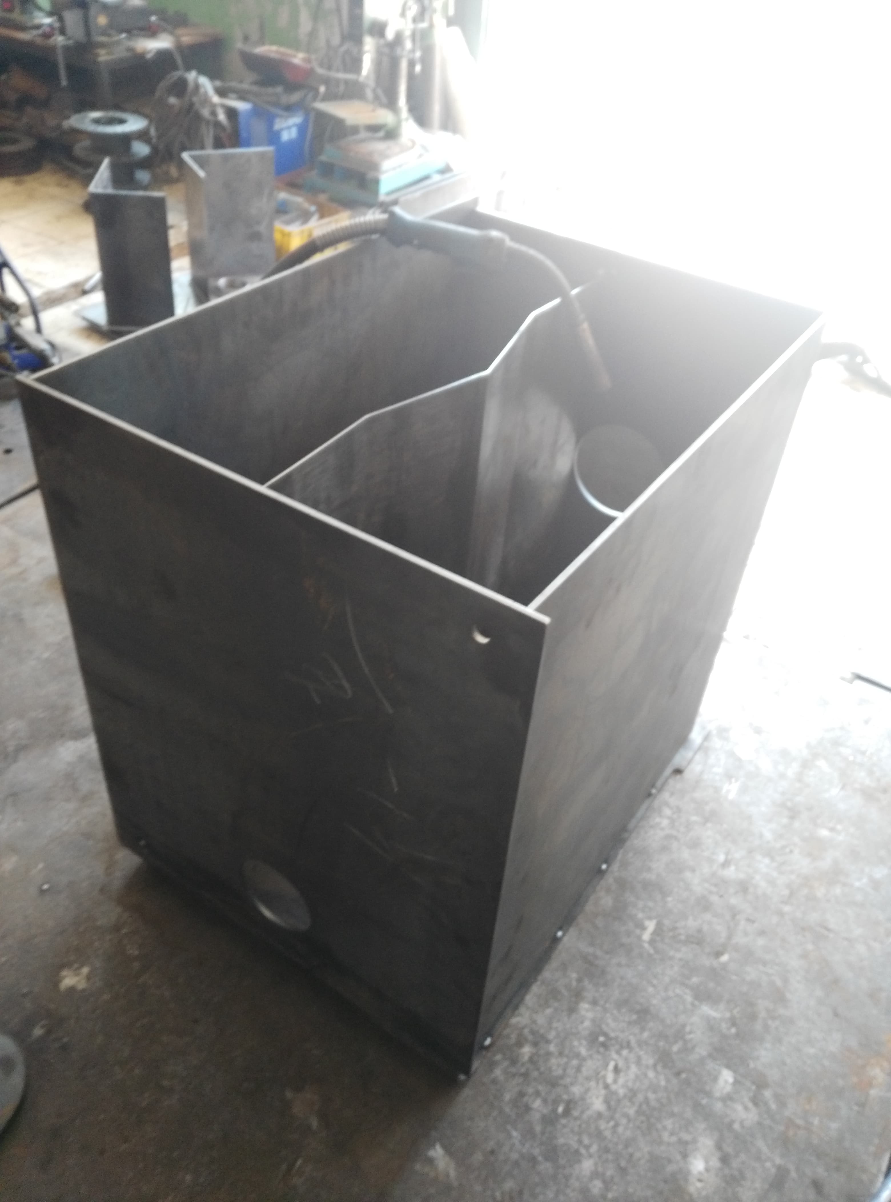 DH225 Diesel Tank