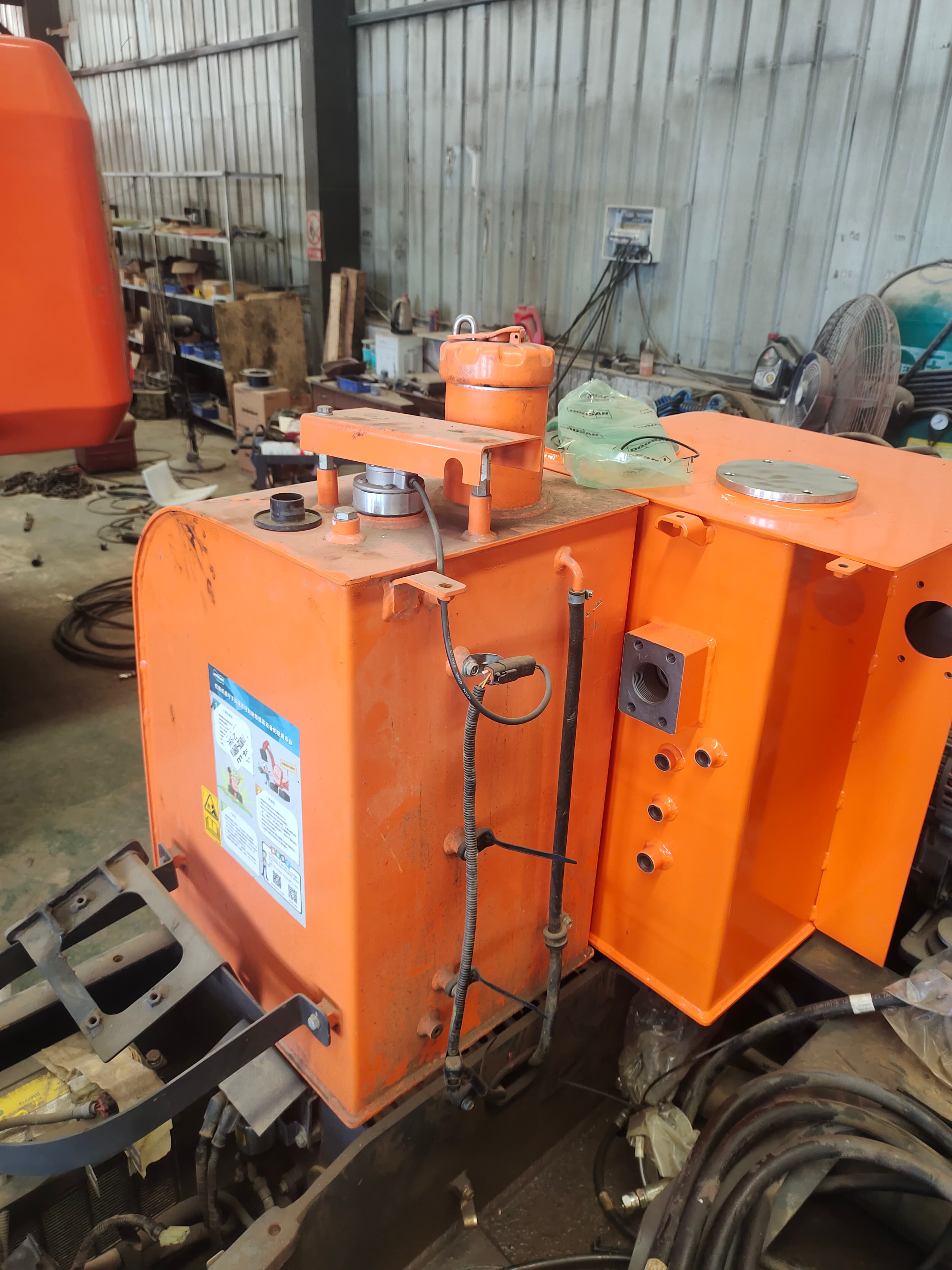60-Series Tank Assembly