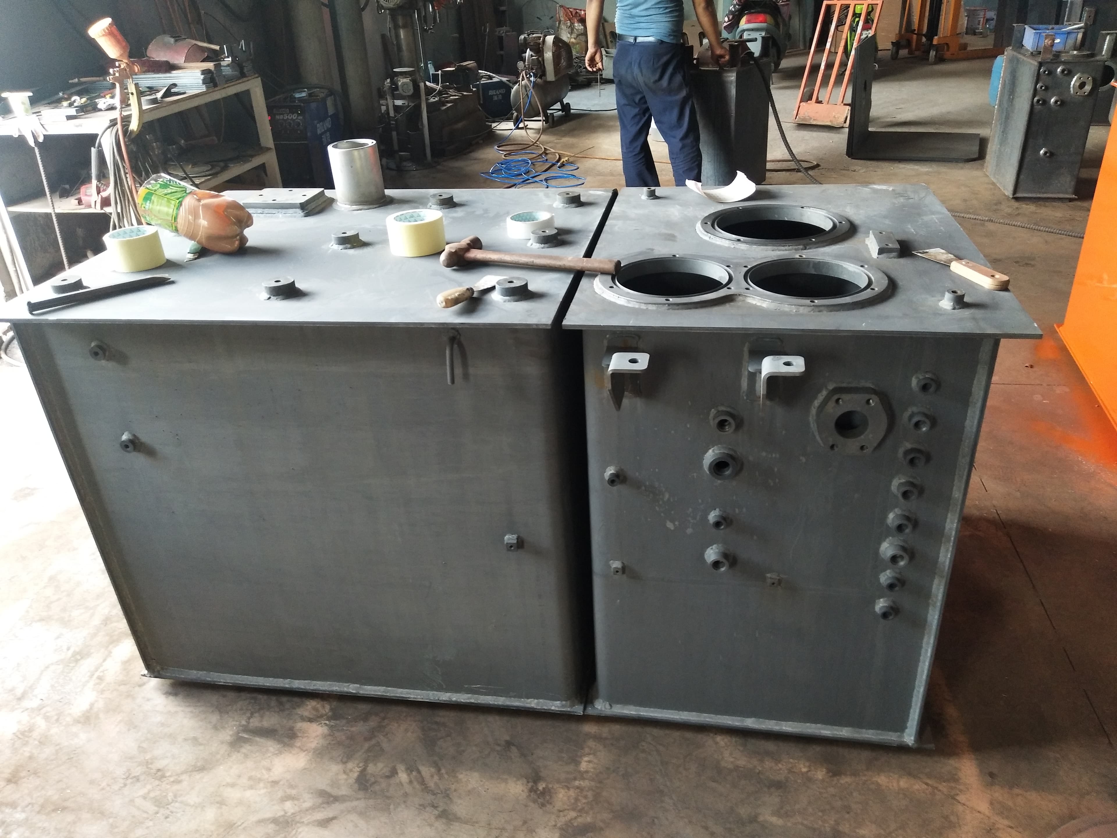 DX380 Unpainted Tank Assembly