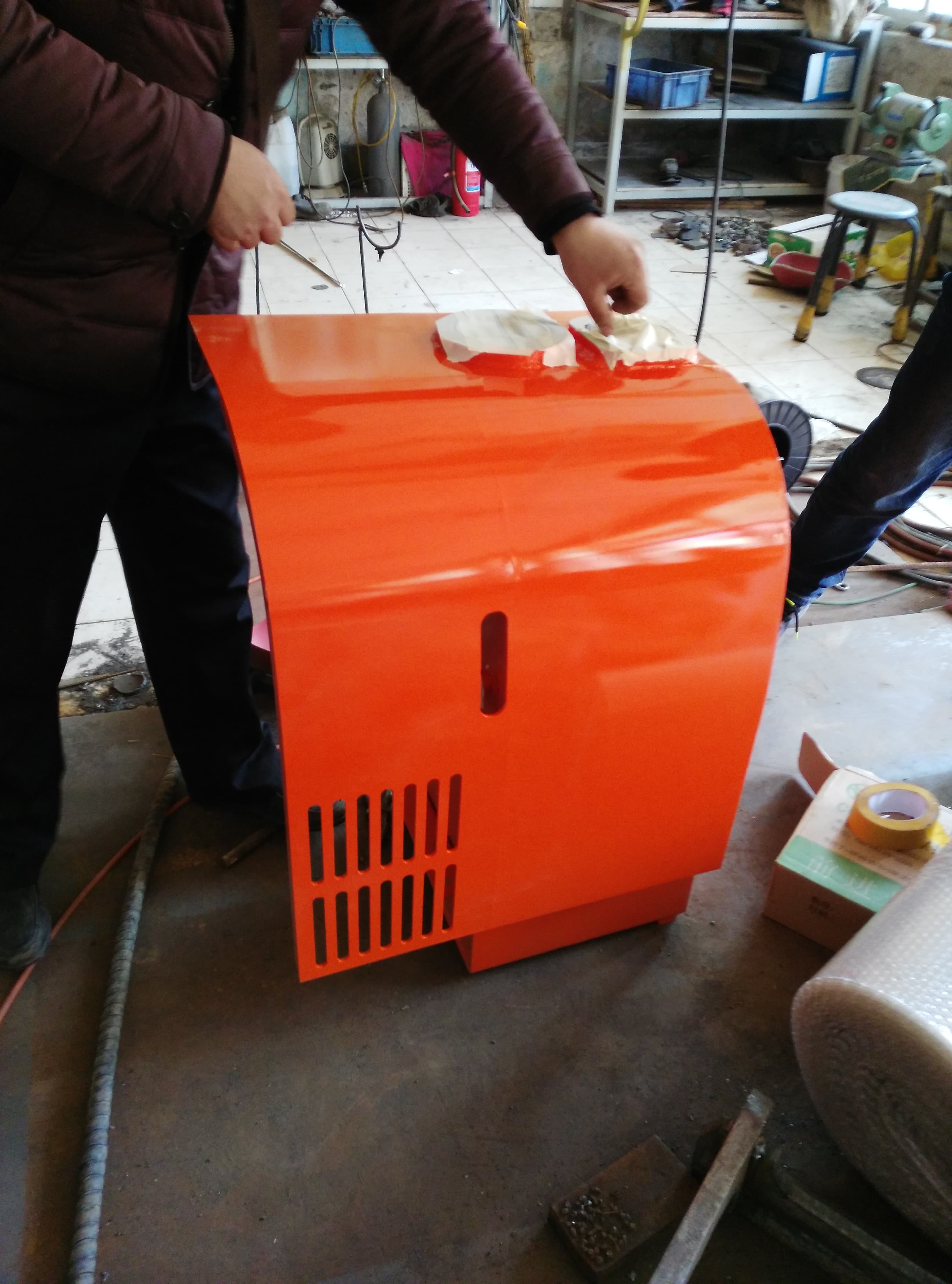 DH60 Hydraulic Tank. Application reference: Doosan excavator.